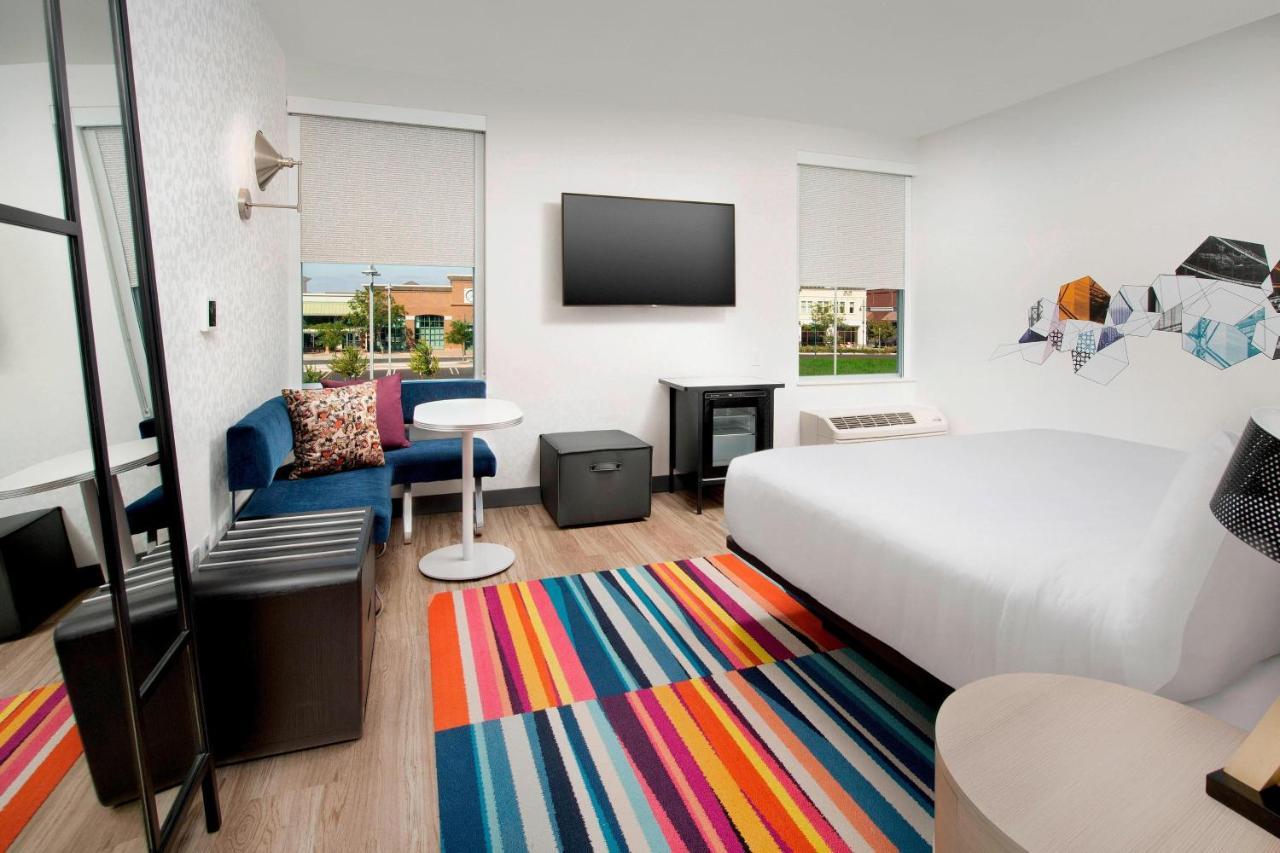 Aloft Omaha West Hotel Kültér fotó